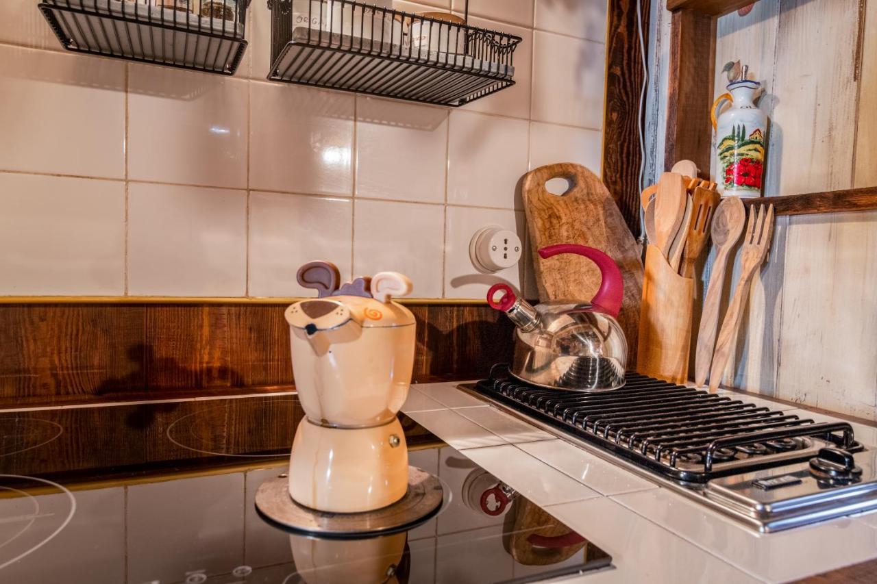 Isola  Baita Delle Bambole - La Vista Apartments מראה חיצוני תמונה
